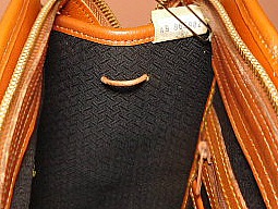  Vintage Dooney Zip Top Satchel Shoulder Bag