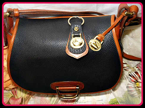 Vintage Dooney and Bourke   All-Weather Leather  Large Horseshoe Bag