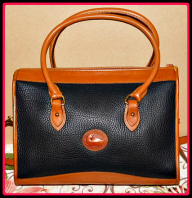 Vintage Dooney and Bourke All-Weather Leather AWL Shoulder Satchel Zipper-Top Case Vintage Dooney and Bourke All-Weather Leather AWL Shoulder Satchel Zipper-Top Case