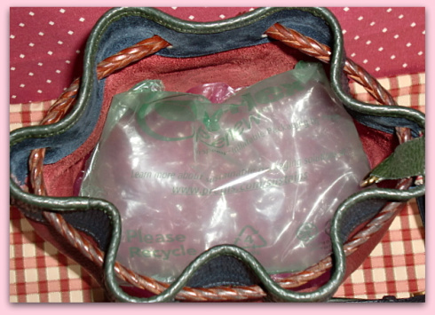 Vintage Dooney Drawstring Bucket Bag