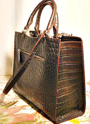 Vintage Dooney and Bourke  Exotic Sumptuous Bayou Collection  Alligator Embossed Leather