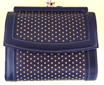 Snappy Black Cabrio Leather Wallet