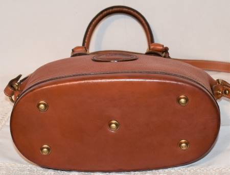 Vintage Dooney and Bourke  All-Weather Leather® Collection  R04 Small Norfolk Case