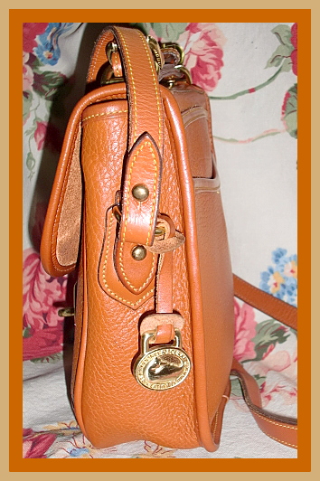 Vintage Dooney and Bourke All-Weather Leather Collection Zip Top Satchel