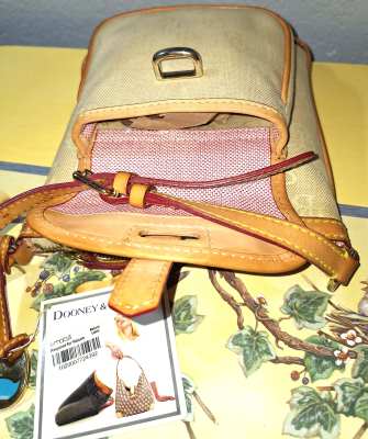 Dooney Bourke Signature Letter Carrier