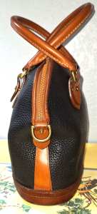 Dooney and Bourke All-Weather Leather  Norfolk Case    Satchel Case