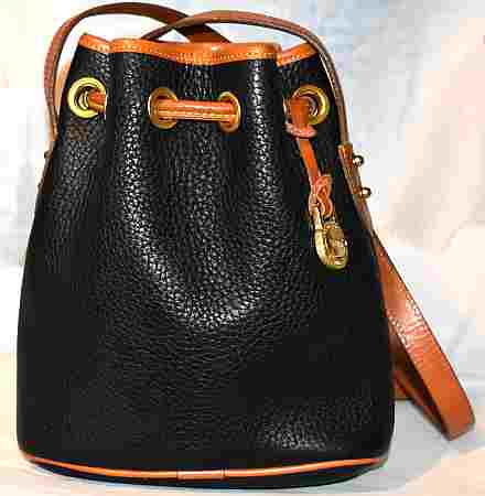 Authentic Dooney & Bourke Vintage Drawstring Bag P762 All Weather Leather  Black