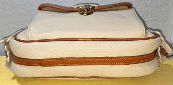 Vintage Dooney and Bourke  All-Weather Leather® Collection  Large Kilty