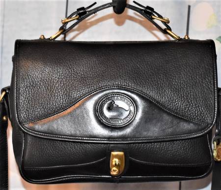 Regal Classic Black Large Dooney Carrier Shoulder Bag/Mini Briefcase
