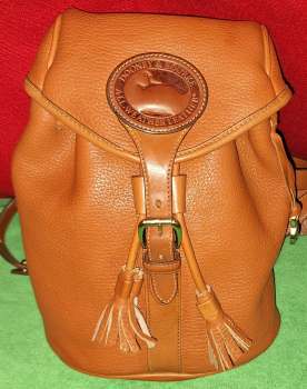 True Vintage Saddle Tan Drawstring Backpack