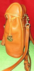 Vintage Dooney Bourke All-Weather Leather  Drawstring Back Pack