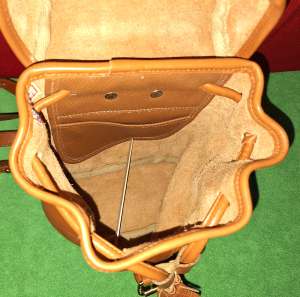 Vintage Dooney Bourke All-Weather Leather  Drawstring Back Pack