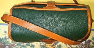 Vintage Dooney  Dooney & Bourke Authentic  All-Weather Leather Saddle Tan  Essex Shoulder Bag  Dooney & Bourke AWL Essex