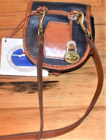 Vintage Dooney Midnight Blue Mini Saddle Bag