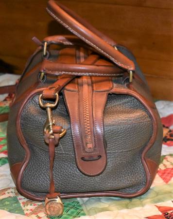 Vintage Dooney and Bourke  All-Weather Leather AWL  Gladstone Satchel  Shoulder Bag/ Crossbody Bag