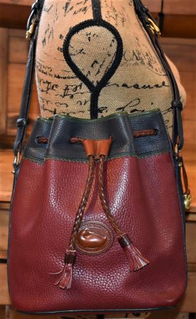 Vintage Dooney and Bourke  All-Weather Leather  Teton Drawstring Dooney Bag